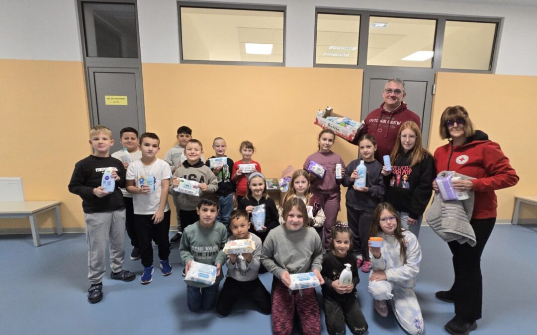 Učenici prikupili donacije za Odjel neonatologije – humanost na djelu